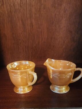Anchor Hocking Caramel Glass Creamer and Sugar Bowl Set